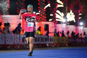 BIB: 462
                            <button type="button" onclick="openModal(14213681)" class="btn btn-primary btn-sm float-right btn-popup" data-toggle="modal" data-target=".modal-high-quality">
                        <i class="fas fa-shopping-cart"></i> Add to Cart
                    </button>
                                            <button type="button" onclick="isThisMe(14213681, true)" class="btn btn-success btn-sm float-right btn-popup btn-isme hidden" data-toggle="tooltip" data-placement="bottom" title="นี่คือรูปของคุณใช่ไหม คลิกที่นี่เพื่อเอาเข้าอัลบั้ม">
                        <i class="fas fa-plus"></i> Add to album
                    </button>
                    <button type="button" onclick="isThisMe(14213681, false)" class="btn btn-warning btn-sm float-right btn-popup btn-isnotme hidden">
                        <i class="fas fa-ban"></i> Remove from album
                    </button>