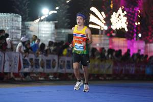 BIB: 41028
                            <button type="button" onclick="openModal(15363513)" class="btn btn-primary btn-sm float-right btn-popup" data-toggle="modal" data-target=".modal-high-quality">
                        <i class="fas fa-shopping-cart"></i> Add to Cart
                    </button>
                                            <button type="button" onclick="isThisMe(15363513, true)" class="btn btn-success btn-sm float-right btn-popup btn-isme hidden" data-toggle="tooltip" data-placement="bottom" title="นี่คือรูปของคุณใช่ไหม คลิกที่นี่เพื่อเอาเข้าอัลบั้ม">
                        <i class="fas fa-plus"></i> Add to album
                    </button>
                    <button type="button" onclick="isThisMe(15363513, false)" class="btn btn-warning btn-sm float-right btn-popup btn-isnotme hidden">
                        <i class="fas fa-ban"></i> Remove from album
                    </button>