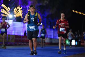 BIB: 42065, 0723
                            <button type="button" onclick="openModal(14148068)" class="btn btn-primary btn-sm float-right btn-popup" data-toggle="modal" data-target=".modal-high-quality">
                        <i class="fas fa-shopping-cart"></i> Add to Cart
                    </button>
                                            <button type="button" onclick="isThisMe(14148068, true)" class="btn btn-success btn-sm float-right btn-popup btn-isme hidden" data-toggle="tooltip" data-placement="bottom" title="นี่คือรูปของคุณใช่ไหม คลิกที่นี่เพื่อเอาเข้าอัลบั้ม">
                        <i class="fas fa-plus"></i> Add to album
                    </button>
                    <button type="button" onclick="isThisMe(14148068, false)" class="btn btn-warning btn-sm float-right btn-popup btn-isnotme hidden">
                        <i class="fas fa-ban"></i> Remove from album
                    </button>