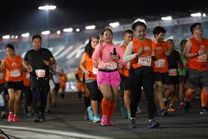 BIB: 29144, 27065, 29652, 99210, 004
                            <button type="button" onclick="openModal(13984539)" class="btn btn-primary btn-sm float-right btn-popup" data-toggle="modal" data-target=".modal-high-quality">
                        <i class="fas fa-shopping-cart"></i> Add to Cart
                    </button>
                                            <button type="button" onclick="isThisMe(13984539, true)" class="btn btn-success btn-sm float-right btn-popup btn-isme hidden" data-toggle="tooltip" data-placement="bottom" title="นี่คือรูปของคุณใช่ไหม คลิกที่นี่เพื่อเอาเข้าอัลบั้ม">
                        <i class="fas fa-plus"></i> Add to album
                    </button>
                    <button type="button" onclick="isThisMe(13984539, false)" class="btn btn-warning btn-sm float-right btn-popup btn-isnotme hidden">
                        <i class="fas fa-ban"></i> Remove from album
                    </button>