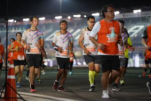 BIB: 9013, 25062, 21847, 0747, 075, 29172
                            <button type="button" onclick="openModal(14030029)" class="btn btn-primary btn-sm float-right btn-popup" data-toggle="modal" data-target=".modal-high-quality">
                        <i class="fas fa-shopping-cart"></i> Add to Cart
                    </button>
                                            <button type="button" onclick="isThisMe(14030029, true)" class="btn btn-success btn-sm float-right btn-popup btn-isme hidden" data-toggle="tooltip" data-placement="bottom" title="นี่คือรูปของคุณใช่ไหม คลิกที่นี่เพื่อเอาเข้าอัลบั้ม">
                        <i class="fas fa-plus"></i> Add to album
                    </button>
                    <button type="button" onclick="isThisMe(14030029, false)" class="btn btn-warning btn-sm float-right btn-popup btn-isnotme hidden">
                        <i class="fas fa-ban"></i> Remove from album
                    </button>