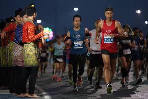 BIB: 40816, 40731, 4810
                            <button type="button" onclick="openModal(13846055)" class="btn btn-primary btn-sm float-right btn-popup" data-toggle="modal" data-target=".modal-high-quality">
                        <i class="fas fa-shopping-cart"></i> Add to Cart
                    </button>
                                            <button type="button" onclick="isThisMe(13846055, true)" class="btn btn-success btn-sm float-right btn-popup btn-isme hidden" data-toggle="tooltip" data-placement="bottom" title="นี่คือรูปของคุณใช่ไหม คลิกที่นี่เพื่อเอาเข้าอัลบั้ม">
                        <i class="fas fa-plus"></i> Add to album
                    </button>
                    <button type="button" onclick="isThisMe(13846055, false)" class="btn btn-warning btn-sm float-right btn-popup btn-isnotme hidden">
                        <i class="fas fa-ban"></i> Remove from album
                    </button>