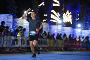 BIB: 47021
                            <button type="button" onclick="openModal(14204367)" class="btn btn-primary btn-sm float-right btn-popup" data-toggle="modal" data-target=".modal-high-quality">
                        <i class="fas fa-shopping-cart"></i> Add to Cart
                    </button>
                                            <button type="button" onclick="isThisMe(14204367, true)" class="btn btn-success btn-sm float-right btn-popup btn-isme hidden" data-toggle="tooltip" data-placement="bottom" title="นี่คือรูปของคุณใช่ไหม คลิกที่นี่เพื่อเอาเข้าอัลบั้ม">
                        <i class="fas fa-plus"></i> Add to album
                    </button>
                    <button type="button" onclick="isThisMe(14204367, false)" class="btn btn-warning btn-sm float-right btn-popup btn-isnotme hidden">
                        <i class="fas fa-ban"></i> Remove from album
                    </button>