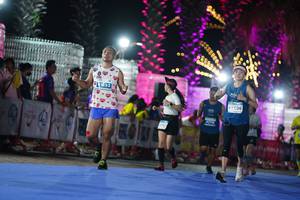 BIB: 1593, 4171
                            <button type="button" onclick="openModal(14207308)" class="btn btn-primary btn-sm float-right btn-popup" data-toggle="modal" data-target=".modal-high-quality">
                        <i class="fas fa-shopping-cart"></i> Add to Cart
                    </button>
                                            <button type="button" onclick="isThisMe(14207308, true)" class="btn btn-success btn-sm float-right btn-popup btn-isme hidden" data-toggle="tooltip" data-placement="bottom" title="นี่คือรูปของคุณใช่ไหม คลิกที่นี่เพื่อเอาเข้าอัลบั้ม">
                        <i class="fas fa-plus"></i> Add to album
                    </button>
                    <button type="button" onclick="isThisMe(14207308, false)" class="btn btn-warning btn-sm float-right btn-popup btn-isnotme hidden">
                        <i class="fas fa-ban"></i> Remove from album
                    </button>