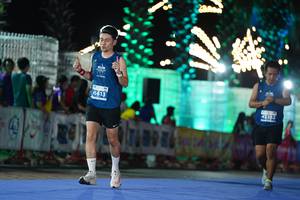 BIB: 5613
                            <button type="button" onclick="openModal(14167373)" class="btn btn-primary btn-sm float-right btn-popup" data-toggle="modal" data-target=".modal-high-quality">
                        <i class="fas fa-shopping-cart"></i> Add to Cart
                    </button>
                                            <button type="button" onclick="isThisMe(14167373, true)" class="btn btn-success btn-sm float-right btn-popup btn-isme hidden" data-toggle="tooltip" data-placement="bottom" title="นี่คือรูปของคุณใช่ไหม คลิกที่นี่เพื่อเอาเข้าอัลบั้ม">
                        <i class="fas fa-plus"></i> Add to album
                    </button>
                    <button type="button" onclick="isThisMe(14167373, false)" class="btn btn-warning btn-sm float-right btn-popup btn-isnotme hidden">
                        <i class="fas fa-ban"></i> Remove from album
                    </button>