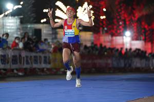 BIB: 46369
                            <button type="button" onclick="openModal(14041329)" class="btn btn-primary btn-sm float-right btn-popup" data-toggle="modal" data-target=".modal-high-quality">
                        <i class="fas fa-shopping-cart"></i> Add to Cart
                    </button>
                                            <button type="button" onclick="isThisMe(14041329, true)" class="btn btn-success btn-sm float-right btn-popup btn-isme hidden" data-toggle="tooltip" data-placement="bottom" title="นี่คือรูปของคุณใช่ไหม คลิกที่นี่เพื่อเอาเข้าอัลบั้ม">
                        <i class="fas fa-plus"></i> Add to album
                    </button>
                    <button type="button" onclick="isThisMe(14041329, false)" class="btn btn-warning btn-sm float-right btn-popup btn-isnotme hidden">
                        <i class="fas fa-ban"></i> Remove from album
                    </button>