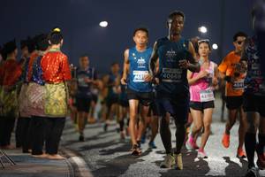 BIB: 463, 40669, 4041, 4270
                            <button type="button" onclick="openModal(13854314)" class="btn btn-primary btn-sm float-right btn-popup" data-toggle="modal" data-target=".modal-high-quality">
                        <i class="fas fa-shopping-cart"></i> Add to Cart
                    </button>
                                            <button type="button" onclick="isThisMe(13854314, true)" class="btn btn-success btn-sm float-right btn-popup btn-isme hidden" data-toggle="tooltip" data-placement="bottom" title="นี่คือรูปของคุณใช่ไหม คลิกที่นี่เพื่อเอาเข้าอัลบั้ม">
                        <i class="fas fa-plus"></i> Add to album
                    </button>
                    <button type="button" onclick="isThisMe(13854314, false)" class="btn btn-warning btn-sm float-right btn-popup btn-isnotme hidden">
                        <i class="fas fa-ban"></i> Remove from album
                    </button>