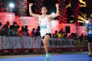 BIB: 41029
                            <button type="button" onclick="openModal(14110165)" class="btn btn-primary btn-sm float-right btn-popup" data-toggle="modal" data-target=".modal-high-quality">
                        <i class="fas fa-shopping-cart"></i> Add to Cart
                    </button>
                                            <button type="button" onclick="isThisMe(14110165, true)" class="btn btn-success btn-sm float-right btn-popup btn-isme hidden" data-toggle="tooltip" data-placement="bottom" title="นี่คือรูปของคุณใช่ไหม คลิกที่นี่เพื่อเอาเข้าอัลบั้ม">
                        <i class="fas fa-plus"></i> Add to album
                    </button>
                    <button type="button" onclick="isThisMe(14110165, false)" class="btn btn-warning btn-sm float-right btn-popup btn-isnotme hidden">
                        <i class="fas fa-ban"></i> Remove from album
                    </button>