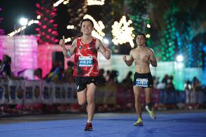 BIB: 41620, 40517
                            <button type="button" onclick="openModal(15367376)" class="btn btn-primary btn-sm float-right btn-popup" data-toggle="modal" data-target=".modal-high-quality">
                        <i class="fas fa-shopping-cart"></i> Add to Cart
                    </button>
                                            <button type="button" onclick="isThisMe(15367376, true)" class="btn btn-success btn-sm float-right btn-popup btn-isme hidden" data-toggle="tooltip" data-placement="bottom" title="นี่คือรูปของคุณใช่ไหม คลิกที่นี่เพื่อเอาเข้าอัลบั้ม">
                        <i class="fas fa-plus"></i> Add to album
                    </button>
                    <button type="button" onclick="isThisMe(15367376, false)" class="btn btn-warning btn-sm float-right btn-popup btn-isnotme hidden">
                        <i class="fas fa-ban"></i> Remove from album
                    </button>