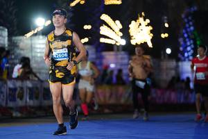 BIB: 42606
                            <button type="button" onclick="openModal(14232562)" class="btn btn-primary btn-sm float-right btn-popup" data-toggle="modal" data-target=".modal-high-quality">
                        <i class="fas fa-shopping-cart"></i> Add to Cart
                    </button>
                                            <button type="button" onclick="isThisMe(14232562, true)" class="btn btn-success btn-sm float-right btn-popup btn-isme hidden" data-toggle="tooltip" data-placement="bottom" title="นี่คือรูปของคุณใช่ไหม คลิกที่นี่เพื่อเอาเข้าอัลบั้ม">
                        <i class="fas fa-plus"></i> Add to album
                    </button>
                    <button type="button" onclick="isThisMe(14232562, false)" class="btn btn-warning btn-sm float-right btn-popup btn-isnotme hidden">
                        <i class="fas fa-ban"></i> Remove from album
                    </button>