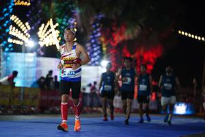 BIB: 575
                            <button type="button" onclick="openModal(14214618)" class="btn btn-primary btn-sm float-right btn-popup" data-toggle="modal" data-target=".modal-high-quality">
                        <i class="fas fa-shopping-cart"></i> Add to Cart
                    </button>
                                            <button type="button" onclick="isThisMe(14214618, true)" class="btn btn-success btn-sm float-right btn-popup btn-isme hidden" data-toggle="tooltip" data-placement="bottom" title="นี่คือรูปของคุณใช่ไหม คลิกที่นี่เพื่อเอาเข้าอัลบั้ม">
                        <i class="fas fa-plus"></i> Add to album
                    </button>
                    <button type="button" onclick="isThisMe(14214618, false)" class="btn btn-warning btn-sm float-right btn-popup btn-isnotme hidden">
                        <i class="fas fa-ban"></i> Remove from album
                    </button>