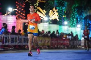 BIB: 082
                            <button type="button" onclick="openModal(15370133)" class="btn btn-primary btn-sm float-right btn-popup" data-toggle="modal" data-target=".modal-high-quality">
                        <i class="fas fa-shopping-cart"></i> Add to Cart
                    </button>
                                            <button type="button" onclick="isThisMe(15370133, true)" class="btn btn-success btn-sm float-right btn-popup btn-isme hidden" data-toggle="tooltip" data-placement="bottom" title="นี่คือรูปของคุณใช่ไหม คลิกที่นี่เพื่อเอาเข้าอัลบั้ม">
                        <i class="fas fa-plus"></i> Add to album
                    </button>
                    <button type="button" onclick="isThisMe(15370133, false)" class="btn btn-warning btn-sm float-right btn-popup btn-isnotme hidden">
                        <i class="fas fa-ban"></i> Remove from album
                    </button>