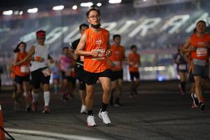 BIB: 681, 2020
                            <button type="button" onclick="openModal(13916707)" class="btn btn-primary btn-sm float-right btn-popup" data-toggle="modal" data-target=".modal-high-quality">
                        <i class="fas fa-shopping-cart"></i> Add to Cart
                    </button>
                                            <button type="button" onclick="isThisMe(13916707, true)" class="btn btn-success btn-sm float-right btn-popup btn-isme hidden" data-toggle="tooltip" data-placement="bottom" title="นี่คือรูปของคุณใช่ไหม คลิกที่นี่เพื่อเอาเข้าอัลบั้ม">
                        <i class="fas fa-plus"></i> Add to album
                    </button>
                    <button type="button" onclick="isThisMe(13916707, false)" class="btn btn-warning btn-sm float-right btn-popup btn-isnotme hidden">
                        <i class="fas fa-ban"></i> Remove from album
                    </button>