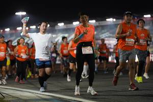 BIB: 25802
                            <button type="button" onclick="openModal(13864203)" class="btn btn-primary btn-sm float-right btn-popup" data-toggle="modal" data-target=".modal-high-quality">
                        <i class="fas fa-shopping-cart"></i> Add to Cart
                    </button>
                                            <button type="button" onclick="isThisMe(13864203, true)" class="btn btn-success btn-sm float-right btn-popup btn-isme hidden" data-toggle="tooltip" data-placement="bottom" title="นี่คือรูปของคุณใช่ไหม คลิกที่นี่เพื่อเอาเข้าอัลบั้ม">
                        <i class="fas fa-plus"></i> Add to album
                    </button>
                    <button type="button" onclick="isThisMe(13864203, false)" class="btn btn-warning btn-sm float-right btn-popup btn-isnotme hidden">
                        <i class="fas fa-ban"></i> Remove from album
                    </button>