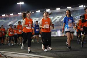 BIB: 28700, 29596, 239
                            <button type="button" onclick="openModal(13981698)" class="btn btn-primary btn-sm float-right btn-popup" data-toggle="modal" data-target=".modal-high-quality">
                        <i class="fas fa-shopping-cart"></i> Add to Cart
                    </button>
                                            <button type="button" onclick="isThisMe(13981698, true)" class="btn btn-success btn-sm float-right btn-popup btn-isme hidden" data-toggle="tooltip" data-placement="bottom" title="นี่คือรูปของคุณใช่ไหม คลิกที่นี่เพื่อเอาเข้าอัลบั้ม">
                        <i class="fas fa-plus"></i> Add to album
                    </button>
                    <button type="button" onclick="isThisMe(13981698, false)" class="btn btn-warning btn-sm float-right btn-popup btn-isnotme hidden">
                        <i class="fas fa-ban"></i> Remove from album
                    </button>