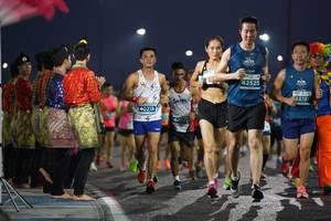 BIB: 42525, 1615, 40215, 4077
                            <button type="button" onclick="openModal(13854054)" class="btn btn-primary btn-sm float-right btn-popup" data-toggle="modal" data-target=".modal-high-quality">
                        <i class="fas fa-shopping-cart"></i> Add to Cart
                    </button>
                                            <button type="button" onclick="isThisMe(13854054, true)" class="btn btn-success btn-sm float-right btn-popup btn-isme hidden" data-toggle="tooltip" data-placement="bottom" title="นี่คือรูปของคุณใช่ไหม คลิกที่นี่เพื่อเอาเข้าอัลบั้ม">
                        <i class="fas fa-plus"></i> Add to album
                    </button>
                    <button type="button" onclick="isThisMe(13854054, false)" class="btn btn-warning btn-sm float-right btn-popup btn-isnotme hidden">
                        <i class="fas fa-ban"></i> Remove from album
                    </button>