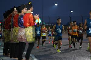 BIB: 416, 46318
                            <button type="button" onclick="openModal(13841470)" class="btn btn-primary btn-sm float-right btn-popup" data-toggle="modal" data-target=".modal-high-quality">
                        <i class="fas fa-shopping-cart"></i> Add to Cart
                    </button>
                                            <button type="button" onclick="isThisMe(13841470, true)" class="btn btn-success btn-sm float-right btn-popup btn-isme hidden" data-toggle="tooltip" data-placement="bottom" title="นี่คือรูปของคุณใช่ไหม คลิกที่นี่เพื่อเอาเข้าอัลบั้ม">
                        <i class="fas fa-plus"></i> Add to album
                    </button>
                    <button type="button" onclick="isThisMe(13841470, false)" class="btn btn-warning btn-sm float-right btn-popup btn-isnotme hidden">
                        <i class="fas fa-ban"></i> Remove from album
                    </button>