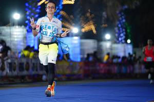 BIB: 411
                            <button type="button" onclick="openModal(14241702)" class="btn btn-primary btn-sm float-right btn-popup" data-toggle="modal" data-target=".modal-high-quality">
                        <i class="fas fa-shopping-cart"></i> Add to Cart
                    </button>
                                            <button type="button" onclick="isThisMe(14241702, true)" class="btn btn-success btn-sm float-right btn-popup btn-isme hidden" data-toggle="tooltip" data-placement="bottom" title="นี่คือรูปของคุณใช่ไหม คลิกที่นี่เพื่อเอาเข้าอัลบั้ม">
                        <i class="fas fa-plus"></i> Add to album
                    </button>
                    <button type="button" onclick="isThisMe(14241702, false)" class="btn btn-warning btn-sm float-right btn-popup btn-isnotme hidden">
                        <i class="fas fa-ban"></i> Remove from album
                    </button>