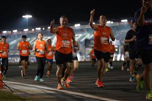 BIB: 20555, 20481
                            <button type="button" onclick="openModal(14006996)" class="btn btn-primary btn-sm float-right btn-popup" data-toggle="modal" data-target=".modal-high-quality">
                        <i class="fas fa-shopping-cart"></i> Add to Cart
                    </button>
                                            <button type="button" onclick="isThisMe(14006996, true)" class="btn btn-success btn-sm float-right btn-popup btn-isme hidden" data-toggle="tooltip" data-placement="bottom" title="นี่คือรูปของคุณใช่ไหม คลิกที่นี่เพื่อเอาเข้าอัลบั้ม">
                        <i class="fas fa-plus"></i> Add to album
                    </button>
                    <button type="button" onclick="isThisMe(14006996, false)" class="btn btn-warning btn-sm float-right btn-popup btn-isnotme hidden">
                        <i class="fas fa-ban"></i> Remove from album
                    </button>