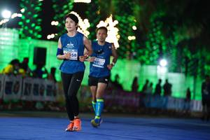 BIB: 45100
                            <button type="button" onclick="openModal(14221371)" class="btn btn-primary btn-sm float-right btn-popup" data-toggle="modal" data-target=".modal-high-quality">
                        <i class="fas fa-shopping-cart"></i> Add to Cart
                    </button>
                                            <button type="button" onclick="isThisMe(14221371, true)" class="btn btn-success btn-sm float-right btn-popup btn-isme hidden" data-toggle="tooltip" data-placement="bottom" title="นี่คือรูปของคุณใช่ไหม คลิกที่นี่เพื่อเอาเข้าอัลบั้ม">
                        <i class="fas fa-plus"></i> Add to album
                    </button>
                    <button type="button" onclick="isThisMe(14221371, false)" class="btn btn-warning btn-sm float-right btn-popup btn-isnotme hidden">
                        <i class="fas fa-ban"></i> Remove from album
                    </button>