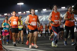 BIB: 20066, 27314, 29093
                            <button type="button" onclick="openModal(13987653)" class="btn btn-primary btn-sm float-right btn-popup" data-toggle="modal" data-target=".modal-high-quality">
                        <i class="fas fa-shopping-cart"></i> Add to Cart
                    </button>
                                            <button type="button" onclick="isThisMe(13987653, true)" class="btn btn-success btn-sm float-right btn-popup btn-isme hidden" data-toggle="tooltip" data-placement="bottom" title="นี่คือรูปของคุณใช่ไหม คลิกที่นี่เพื่อเอาเข้าอัลบั้ม">
                        <i class="fas fa-plus"></i> Add to album
                    </button>
                    <button type="button" onclick="isThisMe(13987653, false)" class="btn btn-warning btn-sm float-right btn-popup btn-isnotme hidden">
                        <i class="fas fa-ban"></i> Remove from album
                    </button>