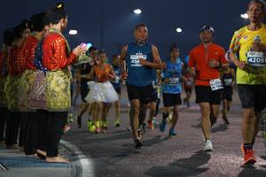 BIB: 454, 4209
                            <button type="button" onclick="openModal(13847517)" class="btn btn-primary btn-sm float-right btn-popup" data-toggle="modal" data-target=".modal-high-quality">
                        <i class="fas fa-shopping-cart"></i> Add to Cart
                    </button>
                                            <button type="button" onclick="isThisMe(13847517, true)" class="btn btn-success btn-sm float-right btn-popup btn-isme hidden" data-toggle="tooltip" data-placement="bottom" title="นี่คือรูปของคุณใช่ไหม คลิกที่นี่เพื่อเอาเข้าอัลบั้ม">
                        <i class="fas fa-plus"></i> Add to album
                    </button>
                    <button type="button" onclick="isThisMe(13847517, false)" class="btn btn-warning btn-sm float-right btn-popup btn-isnotme hidden">
                        <i class="fas fa-ban"></i> Remove from album
                    </button>