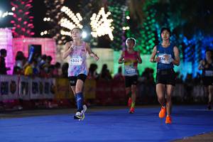 BIB: 476, 43027
                            <button type="button" onclick="openModal(15367935)" class="btn btn-primary btn-sm float-right btn-popup" data-toggle="modal" data-target=".modal-high-quality">
                        <i class="fas fa-shopping-cart"></i> Add to Cart
                    </button>
                                            <button type="button" onclick="isThisMe(15367935, true)" class="btn btn-success btn-sm float-right btn-popup btn-isme hidden" data-toggle="tooltip" data-placement="bottom" title="นี่คือรูปของคุณใช่ไหม คลิกที่นี่เพื่อเอาเข้าอัลบั้ม">
                        <i class="fas fa-plus"></i> Add to album
                    </button>
                    <button type="button" onclick="isThisMe(15367935, false)" class="btn btn-warning btn-sm float-right btn-popup btn-isnotme hidden">
                        <i class="fas fa-ban"></i> Remove from album
                    </button>