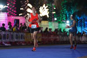 BIB: 4070
                            <button type="button" onclick="openModal(15367017)" class="btn btn-primary btn-sm float-right btn-popup" data-toggle="modal" data-target=".modal-high-quality">
                        <i class="fas fa-shopping-cart"></i> Add to Cart
                    </button>
                                            <button type="button" onclick="isThisMe(15367017, true)" class="btn btn-success btn-sm float-right btn-popup btn-isme hidden" data-toggle="tooltip" data-placement="bottom" title="นี่คือรูปของคุณใช่ไหม คลิกที่นี่เพื่อเอาเข้าอัลบั้ม">
                        <i class="fas fa-plus"></i> Add to album
                    </button>
                    <button type="button" onclick="isThisMe(15367017, false)" class="btn btn-warning btn-sm float-right btn-popup btn-isnotme hidden">
                        <i class="fas fa-ban"></i> Remove from album
                    </button>