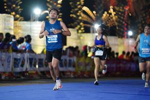 BIB: 41844, 4568
                            <button type="button" onclick="openModal(14095190)" class="btn btn-primary btn-sm float-right btn-popup" data-toggle="modal" data-target=".modal-high-quality">
                        <i class="fas fa-shopping-cart"></i> Add to Cart
                    </button>
                                            <button type="button" onclick="isThisMe(14095190, true)" class="btn btn-success btn-sm float-right btn-popup btn-isme hidden" data-toggle="tooltip" data-placement="bottom" title="นี่คือรูปของคุณใช่ไหม คลิกที่นี่เพื่อเอาเข้าอัลบั้ม">
                        <i class="fas fa-plus"></i> Add to album
                    </button>
                    <button type="button" onclick="isThisMe(14095190, false)" class="btn btn-warning btn-sm float-right btn-popup btn-isnotme hidden">
                        <i class="fas fa-ban"></i> Remove from album
                    </button>