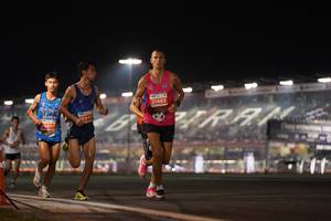 BIB: 21482, 6540, 0397
                            <button type="button" onclick="openModal(13945431)" class="btn btn-primary btn-sm float-right btn-popup" data-toggle="modal" data-target=".modal-high-quality">
                        <i class="fas fa-shopping-cart"></i> Add to Cart
                    </button>
                                            <button type="button" onclick="isThisMe(13945431, true)" class="btn btn-success btn-sm float-right btn-popup btn-isme hidden" data-toggle="tooltip" data-placement="bottom" title="นี่คือรูปของคุณใช่ไหม คลิกที่นี่เพื่อเอาเข้าอัลบั้ม">
                        <i class="fas fa-plus"></i> Add to album
                    </button>
                    <button type="button" onclick="isThisMe(13945431, false)" class="btn btn-warning btn-sm float-right btn-popup btn-isnotme hidden">
                        <i class="fas fa-ban"></i> Remove from album
                    </button>