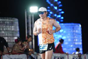 BIB: 300
                            <button type="button" onclick="openModal(14215527)" class="btn btn-primary btn-sm float-right btn-popup" data-toggle="modal" data-target=".modal-high-quality">
                        <i class="fas fa-shopping-cart"></i> Add to Cart
                    </button>
                                            <button type="button" onclick="isThisMe(14215527, true)" class="btn btn-success btn-sm float-right btn-popup btn-isme hidden" data-toggle="tooltip" data-placement="bottom" title="นี่คือรูปของคุณใช่ไหม คลิกที่นี่เพื่อเอาเข้าอัลบั้ม">
                        <i class="fas fa-plus"></i> Add to album
                    </button>
                    <button type="button" onclick="isThisMe(14215527, false)" class="btn btn-warning btn-sm float-right btn-popup btn-isnotme hidden">
                        <i class="fas fa-ban"></i> Remove from album
                    </button>