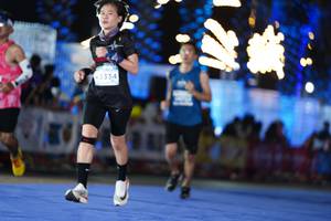 BIB: 3334
                            <button type="button" onclick="openModal(14150773)" class="btn btn-primary btn-sm float-right btn-popup" data-toggle="modal" data-target=".modal-high-quality">
                        <i class="fas fa-shopping-cart"></i> Add to Cart
                    </button>
                                            <button type="button" onclick="isThisMe(14150773, true)" class="btn btn-success btn-sm float-right btn-popup btn-isme hidden" data-toggle="tooltip" data-placement="bottom" title="นี่คือรูปของคุณใช่ไหม คลิกที่นี่เพื่อเอาเข้าอัลบั้ม">
                        <i class="fas fa-plus"></i> Add to album
                    </button>
                    <button type="button" onclick="isThisMe(14150773, false)" class="btn btn-warning btn-sm float-right btn-popup btn-isnotme hidden">
                        <i class="fas fa-ban"></i> Remove from album
                    </button>