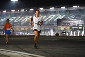 BIB: 22941
                            <button type="button" onclick="openModal(14031848)" class="btn btn-primary btn-sm float-right btn-popup" data-toggle="modal" data-target=".modal-high-quality">
                        <i class="fas fa-shopping-cart"></i> Add to Cart
                    </button>
                                            <button type="button" onclick="isThisMe(14031848, true)" class="btn btn-success btn-sm float-right btn-popup btn-isme hidden" data-toggle="tooltip" data-placement="bottom" title="นี่คือรูปของคุณใช่ไหม คลิกที่นี่เพื่อเอาเข้าอัลบั้ม">
                        <i class="fas fa-plus"></i> Add to album
                    </button>
                    <button type="button" onclick="isThisMe(14031848, false)" class="btn btn-warning btn-sm float-right btn-popup btn-isnotme hidden">
                        <i class="fas fa-ban"></i> Remove from album
                    </button>