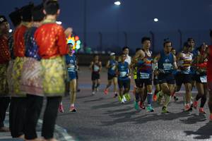 BIB: 4700, 4001
                            <button type="button" onclick="openModal(13841924)" class="btn btn-primary btn-sm float-right btn-popup" data-toggle="modal" data-target=".modal-high-quality">
                        <i class="fas fa-shopping-cart"></i> Add to Cart
                    </button>
                                            <button type="button" onclick="isThisMe(13841924, true)" class="btn btn-success btn-sm float-right btn-popup btn-isme hidden" data-toggle="tooltip" data-placement="bottom" title="นี่คือรูปของคุณใช่ไหม คลิกที่นี่เพื่อเอาเข้าอัลบั้ม">
                        <i class="fas fa-plus"></i> Add to album
                    </button>
                    <button type="button" onclick="isThisMe(13841924, false)" class="btn btn-warning btn-sm float-right btn-popup btn-isnotme hidden">
                        <i class="fas fa-ban"></i> Remove from album
                    </button>