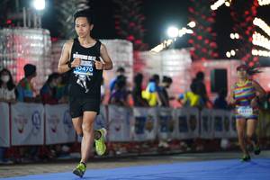 BIB: 10470
                            <button type="button" onclick="openModal(14217321)" class="btn btn-primary btn-sm float-right btn-popup" data-toggle="modal" data-target=".modal-high-quality">
                        <i class="fas fa-shopping-cart"></i> Add to Cart
                    </button>
                                            <button type="button" onclick="isThisMe(14217321, true)" class="btn btn-success btn-sm float-right btn-popup btn-isme hidden" data-toggle="tooltip" data-placement="bottom" title="นี่คือรูปของคุณใช่ไหม คลิกที่นี่เพื่อเอาเข้าอัลบั้ม">
                        <i class="fas fa-plus"></i> Add to album
                    </button>
                    <button type="button" onclick="isThisMe(14217321, false)" class="btn btn-warning btn-sm float-right btn-popup btn-isnotme hidden">
                        <i class="fas fa-ban"></i> Remove from album
                    </button>