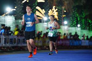 BIB: 422
                            <button type="button" onclick="openModal(14105602)" class="btn btn-primary btn-sm float-right btn-popup" data-toggle="modal" data-target=".modal-high-quality">
                        <i class="fas fa-shopping-cart"></i> Add to Cart
                    </button>
                                            <button type="button" onclick="isThisMe(14105602, true)" class="btn btn-success btn-sm float-right btn-popup btn-isme hidden" data-toggle="tooltip" data-placement="bottom" title="นี่คือรูปของคุณใช่ไหม คลิกที่นี่เพื่อเอาเข้าอัลบั้ม">
                        <i class="fas fa-plus"></i> Add to album
                    </button>
                    <button type="button" onclick="isThisMe(14105602, false)" class="btn btn-warning btn-sm float-right btn-popup btn-isnotme hidden">
                        <i class="fas fa-ban"></i> Remove from album
                    </button>