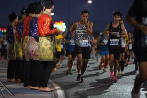 BIB: 42212, 45044
                            <button type="button" onclick="openModal(13846502)" class="btn btn-primary btn-sm float-right btn-popup" data-toggle="modal" data-target=".modal-high-quality">
                        <i class="fas fa-shopping-cart"></i> Add to Cart
                    </button>
                                            <button type="button" onclick="isThisMe(13846502, true)" class="btn btn-success btn-sm float-right btn-popup btn-isme hidden" data-toggle="tooltip" data-placement="bottom" title="นี่คือรูปของคุณใช่ไหม คลิกที่นี่เพื่อเอาเข้าอัลบั้ม">
                        <i class="fas fa-plus"></i> Add to album
                    </button>
                    <button type="button" onclick="isThisMe(13846502, false)" class="btn btn-warning btn-sm float-right btn-popup btn-isnotme hidden">
                        <i class="fas fa-ban"></i> Remove from album
                    </button>