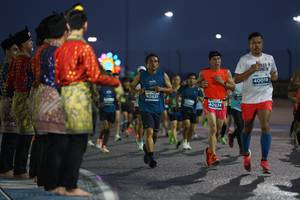 BIB: 40019, 40831, 40234
                            <button type="button" onclick="openModal(13843871)" class="btn btn-primary btn-sm float-right btn-popup" data-toggle="modal" data-target=".modal-high-quality">
                        <i class="fas fa-shopping-cart"></i> Add to Cart
                    </button>
                                            <button type="button" onclick="isThisMe(13843871, true)" class="btn btn-success btn-sm float-right btn-popup btn-isme hidden" data-toggle="tooltip" data-placement="bottom" title="นี่คือรูปของคุณใช่ไหม คลิกที่นี่เพื่อเอาเข้าอัลบั้ม">
                        <i class="fas fa-plus"></i> Add to album
                    </button>
                    <button type="button" onclick="isThisMe(13843871, false)" class="btn btn-warning btn-sm float-right btn-popup btn-isnotme hidden">
                        <i class="fas fa-ban"></i> Remove from album
                    </button>