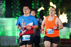 BIB: 40294, 46717
                            <button type="button" onclick="openModal(14171290)" class="btn btn-primary btn-sm float-right btn-popup" data-toggle="modal" data-target=".modal-high-quality">
                        <i class="fas fa-shopping-cart"></i> Add to Cart
                    </button>
                                            <button type="button" onclick="isThisMe(14171290, true)" class="btn btn-success btn-sm float-right btn-popup btn-isme hidden" data-toggle="tooltip" data-placement="bottom" title="นี่คือรูปของคุณใช่ไหม คลิกที่นี่เพื่อเอาเข้าอัลบั้ม">
                        <i class="fas fa-plus"></i> Add to album
                    </button>
                    <button type="button" onclick="isThisMe(14171290, false)" class="btn btn-warning btn-sm float-right btn-popup btn-isnotme hidden">
                        <i class="fas fa-ban"></i> Remove from album
                    </button>