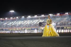 BIB: 76404
                            <button type="button" onclick="openModal(13933124)" class="btn btn-primary btn-sm float-right btn-popup" data-toggle="modal" data-target=".modal-high-quality">
                        <i class="fas fa-shopping-cart"></i> Add to Cart
                    </button>
                                            <button type="button" onclick="isThisMe(13933124, true)" class="btn btn-success btn-sm float-right btn-popup btn-isme hidden" data-toggle="tooltip" data-placement="bottom" title="นี่คือรูปของคุณใช่ไหม คลิกที่นี่เพื่อเอาเข้าอัลบั้ม">
                        <i class="fas fa-plus"></i> Add to album
                    </button>
                    <button type="button" onclick="isThisMe(13933124, false)" class="btn btn-warning btn-sm float-right btn-popup btn-isnotme hidden">
                        <i class="fas fa-ban"></i> Remove from album
                    </button>