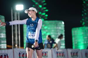 BIB: 2011, 4767
                            <button type="button" onclick="openModal(14127805)" class="btn btn-primary btn-sm float-right btn-popup" data-toggle="modal" data-target=".modal-high-quality">
                        <i class="fas fa-shopping-cart"></i> Add to Cart
                    </button>
                                            <button type="button" onclick="isThisMe(14127805, true)" class="btn btn-success btn-sm float-right btn-popup btn-isme hidden" data-toggle="tooltip" data-placement="bottom" title="นี่คือรูปของคุณใช่ไหม คลิกที่นี่เพื่อเอาเข้าอัลบั้ม">
                        <i class="fas fa-plus"></i> Add to album
                    </button>
                    <button type="button" onclick="isThisMe(14127805, false)" class="btn btn-warning btn-sm float-right btn-popup btn-isnotme hidden">
                        <i class="fas fa-ban"></i> Remove from album
                    </button>