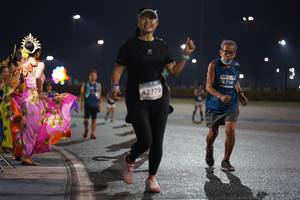 BIB: 4714, 42779
                            <button type="button" onclick="openModal(13887108)" class="btn btn-primary btn-sm float-right btn-popup" data-toggle="modal" data-target=".modal-high-quality">
                        <i class="fas fa-shopping-cart"></i> Add to Cart
                    </button>
                                            <button type="button" onclick="isThisMe(13887108, true)" class="btn btn-success btn-sm float-right btn-popup btn-isme hidden" data-toggle="tooltip" data-placement="bottom" title="นี่คือรูปของคุณใช่ไหม คลิกที่นี่เพื่อเอาเข้าอัลบั้ม">
                        <i class="fas fa-plus"></i> Add to album
                    </button>
                    <button type="button" onclick="isThisMe(13887108, false)" class="btn btn-warning btn-sm float-right btn-popup btn-isnotme hidden">
                        <i class="fas fa-ban"></i> Remove from album
                    </button>