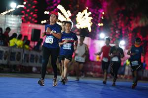 BIB: 399
                            <button type="button" onclick="openModal(14148406)" class="btn btn-primary btn-sm float-right btn-popup" data-toggle="modal" data-target=".modal-high-quality">
                        <i class="fas fa-shopping-cart"></i> Add to Cart
                    </button>
                                            <button type="button" onclick="isThisMe(14148406, true)" class="btn btn-success btn-sm float-right btn-popup btn-isme hidden" data-toggle="tooltip" data-placement="bottom" title="นี่คือรูปของคุณใช่ไหม คลิกที่นี่เพื่อเอาเข้าอัลบั้ม">
                        <i class="fas fa-plus"></i> Add to album
                    </button>
                    <button type="button" onclick="isThisMe(14148406, false)" class="btn btn-warning btn-sm float-right btn-popup btn-isnotme hidden">
                        <i class="fas fa-ban"></i> Remove from album
                    </button>