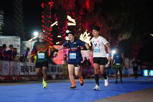 BIB: 46625, 45095, 46007
                            <button type="button" onclick="openModal(14213246)" class="btn btn-primary btn-sm float-right btn-popup" data-toggle="modal" data-target=".modal-high-quality">
                        <i class="fas fa-shopping-cart"></i> Add to Cart
                    </button>
                                            <button type="button" onclick="isThisMe(14213246, true)" class="btn btn-success btn-sm float-right btn-popup btn-isme hidden" data-toggle="tooltip" data-placement="bottom" title="นี่คือรูปของคุณใช่ไหม คลิกที่นี่เพื่อเอาเข้าอัลบั้ม">
                        <i class="fas fa-plus"></i> Add to album
                    </button>
                    <button type="button" onclick="isThisMe(14213246, false)" class="btn btn-warning btn-sm float-right btn-popup btn-isnotme hidden">
                        <i class="fas fa-ban"></i> Remove from album
                    </button>