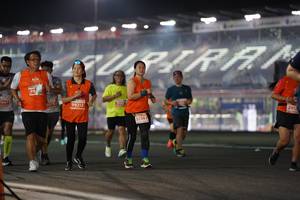 BIB: 1847, 4075, 99212, 281, 23563
                            <button type="button" onclick="openModal(14029542)" class="btn btn-primary btn-sm float-right btn-popup" data-toggle="modal" data-target=".modal-high-quality">
                        <i class="fas fa-shopping-cart"></i> Add to Cart
                    </button>
                                            <button type="button" onclick="isThisMe(14029542, true)" class="btn btn-success btn-sm float-right btn-popup btn-isme hidden" data-toggle="tooltip" data-placement="bottom" title="นี่คือรูปของคุณใช่ไหม คลิกที่นี่เพื่อเอาเข้าอัลบั้ม">
                        <i class="fas fa-plus"></i> Add to album
                    </button>
                    <button type="button" onclick="isThisMe(14029542, false)" class="btn btn-warning btn-sm float-right btn-popup btn-isnotme hidden">
                        <i class="fas fa-ban"></i> Remove from album
                    </button>