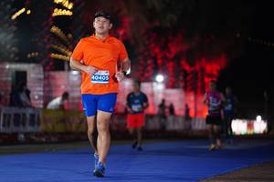 BIB: 40405
                            <button type="button" onclick="openModal(14093813)" class="btn btn-primary btn-sm float-right btn-popup" data-toggle="modal" data-target=".modal-high-quality">
                        <i class="fas fa-shopping-cart"></i> Add to Cart
                    </button>
                                            <button type="button" onclick="isThisMe(14093813, true)" class="btn btn-success btn-sm float-right btn-popup btn-isme hidden" data-toggle="tooltip" data-placement="bottom" title="นี่คือรูปของคุณใช่ไหม คลิกที่นี่เพื่อเอาเข้าอัลบั้ม">
                        <i class="fas fa-plus"></i> Add to album
                    </button>
                    <button type="button" onclick="isThisMe(14093813, false)" class="btn btn-warning btn-sm float-right btn-popup btn-isnotme hidden">
                        <i class="fas fa-ban"></i> Remove from album
                    </button>