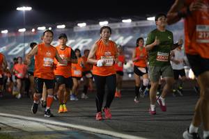 BIB: 217, 22430, 3811, 2073
                            <button type="button" onclick="openModal(14020997)" class="btn btn-primary btn-sm float-right btn-popup" data-toggle="modal" data-target=".modal-high-quality">
                        <i class="fas fa-shopping-cart"></i> Add to Cart
                    </button>
                                            <button type="button" onclick="isThisMe(14020997, true)" class="btn btn-success btn-sm float-right btn-popup btn-isme hidden" data-toggle="tooltip" data-placement="bottom" title="นี่คือรูปของคุณใช่ไหม คลิกที่นี่เพื่อเอาเข้าอัลบั้ม">
                        <i class="fas fa-plus"></i> Add to album
                    </button>
                    <button type="button" onclick="isThisMe(14020997, false)" class="btn btn-warning btn-sm float-right btn-popup btn-isnotme hidden">
                        <i class="fas fa-ban"></i> Remove from album
                    </button>