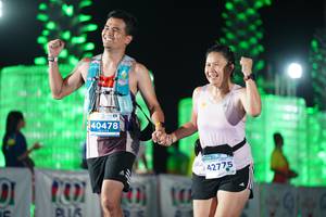 BIB: 40478, 42775
                            <button type="button" onclick="openModal(14120038)" class="btn btn-primary btn-sm float-right btn-popup" data-toggle="modal" data-target=".modal-high-quality">
                        <i class="fas fa-shopping-cart"></i> Add to Cart
                    </button>
                                            <button type="button" onclick="isThisMe(14120038, true)" class="btn btn-success btn-sm float-right btn-popup btn-isme hidden" data-toggle="tooltip" data-placement="bottom" title="นี่คือรูปของคุณใช่ไหม คลิกที่นี่เพื่อเอาเข้าอัลบั้ม">
                        <i class="fas fa-plus"></i> Add to album
                    </button>
                    <button type="button" onclick="isThisMe(14120038, false)" class="btn btn-warning btn-sm float-right btn-popup btn-isnotme hidden">
                        <i class="fas fa-ban"></i> Remove from album
                    </button>