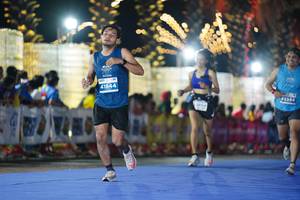 BIB: 41844
                            <button type="button" onclick="openModal(14095171)" class="btn btn-primary btn-sm float-right btn-popup" data-toggle="modal" data-target=".modal-high-quality">
                        <i class="fas fa-shopping-cart"></i> Add to Cart
                    </button>
                                            <button type="button" onclick="isThisMe(14095171, true)" class="btn btn-success btn-sm float-right btn-popup btn-isme hidden" data-toggle="tooltip" data-placement="bottom" title="นี่คือรูปของคุณใช่ไหม คลิกที่นี่เพื่อเอาเข้าอัลบั้ม">
                        <i class="fas fa-plus"></i> Add to album
                    </button>
                    <button type="button" onclick="isThisMe(14095171, false)" class="btn btn-warning btn-sm float-right btn-popup btn-isnotme hidden">
                        <i class="fas fa-ban"></i> Remove from album
                    </button>