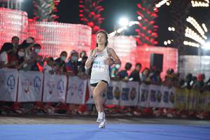 BIB: 476
                            <button type="button" onclick="openModal(15362826)" class="btn btn-primary btn-sm float-right btn-popup" data-toggle="modal" data-target=".modal-high-quality">
                        <i class="fas fa-shopping-cart"></i> Add to Cart
                    </button>
                                            <button type="button" onclick="isThisMe(15362826, true)" class="btn btn-success btn-sm float-right btn-popup btn-isme hidden" data-toggle="tooltip" data-placement="bottom" title="นี่คือรูปของคุณใช่ไหม คลิกที่นี่เพื่อเอาเข้าอัลบั้ม">
                        <i class="fas fa-plus"></i> Add to album
                    </button>
                    <button type="button" onclick="isThisMe(15362826, false)" class="btn btn-warning btn-sm float-right btn-popup btn-isnotme hidden">
                        <i class="fas fa-ban"></i> Remove from album
                    </button>